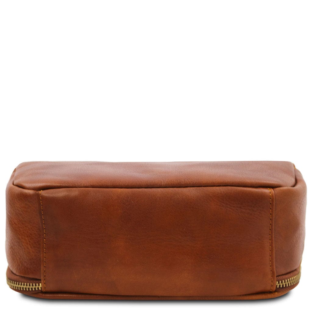 Marvin - Leather toiletry bag | TL142326