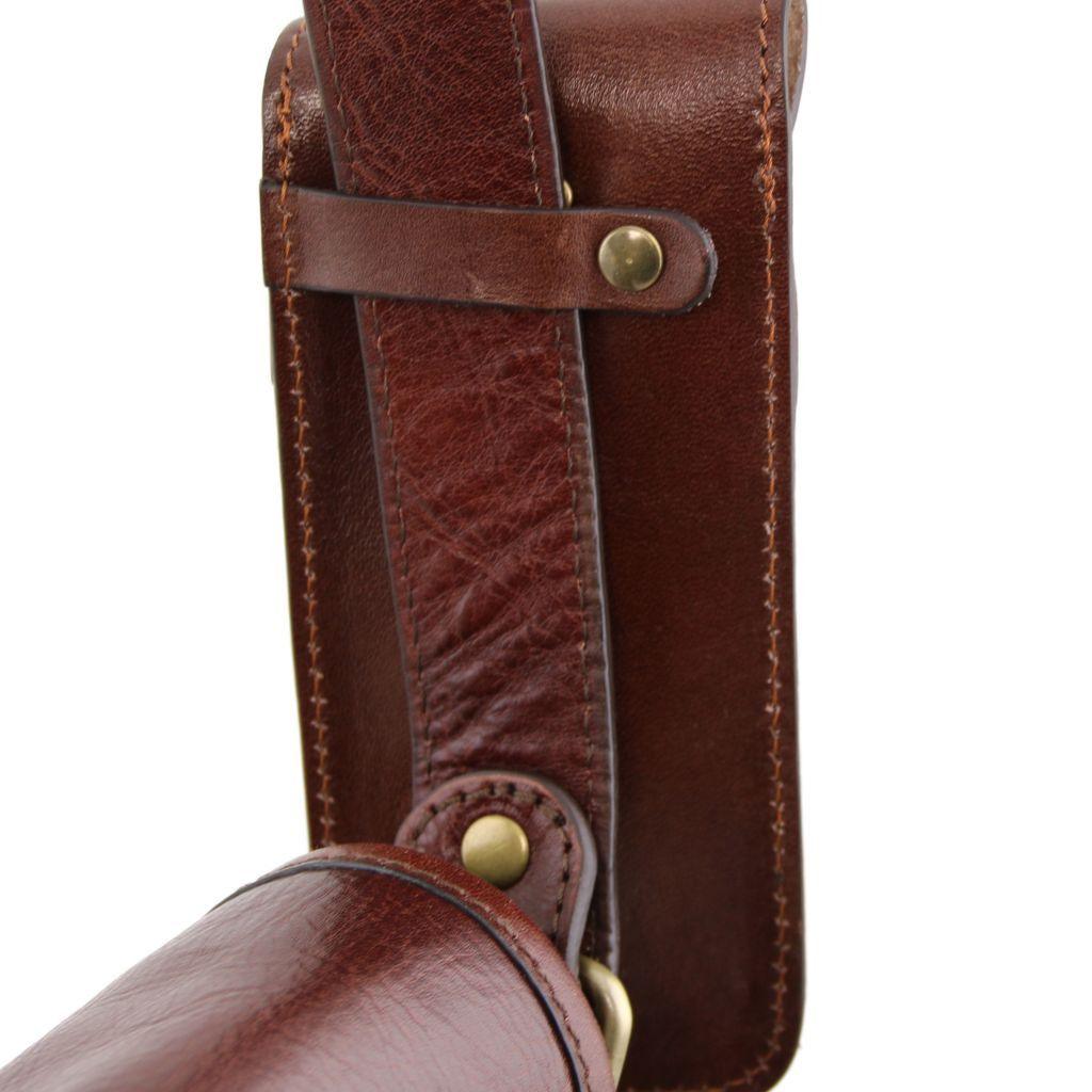 Exclusive leather eyeglasses/Smartphone/Watch holder | TL141282