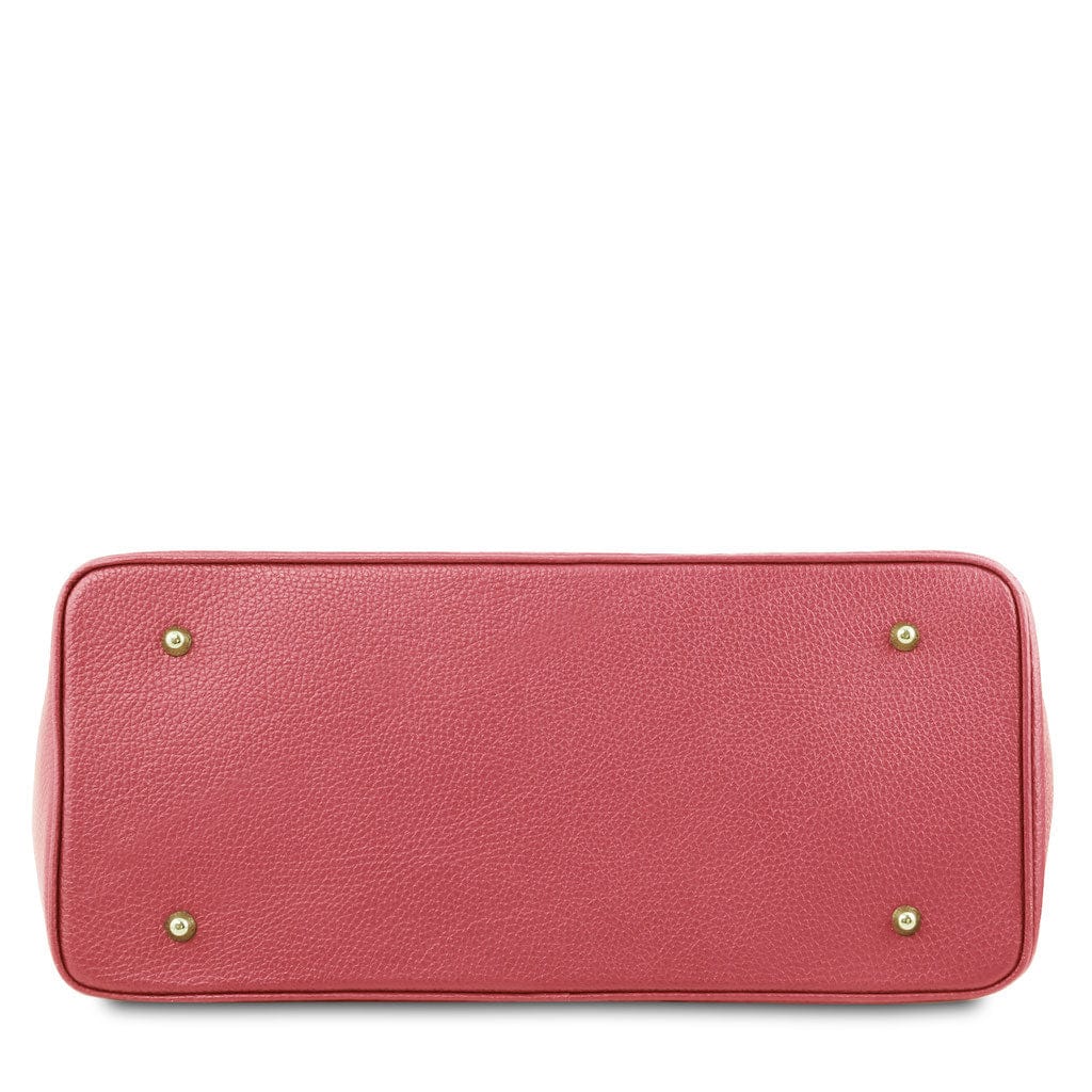 TL Bag - Leather handbag with golden hardware | TL141529