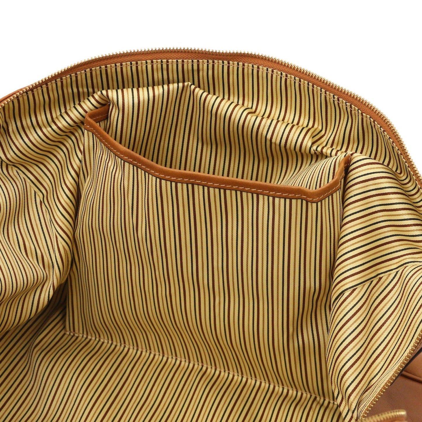 TL Voyager - Travel leather duffle bag with pocket on the back side in matte leather - Small size | TL141250